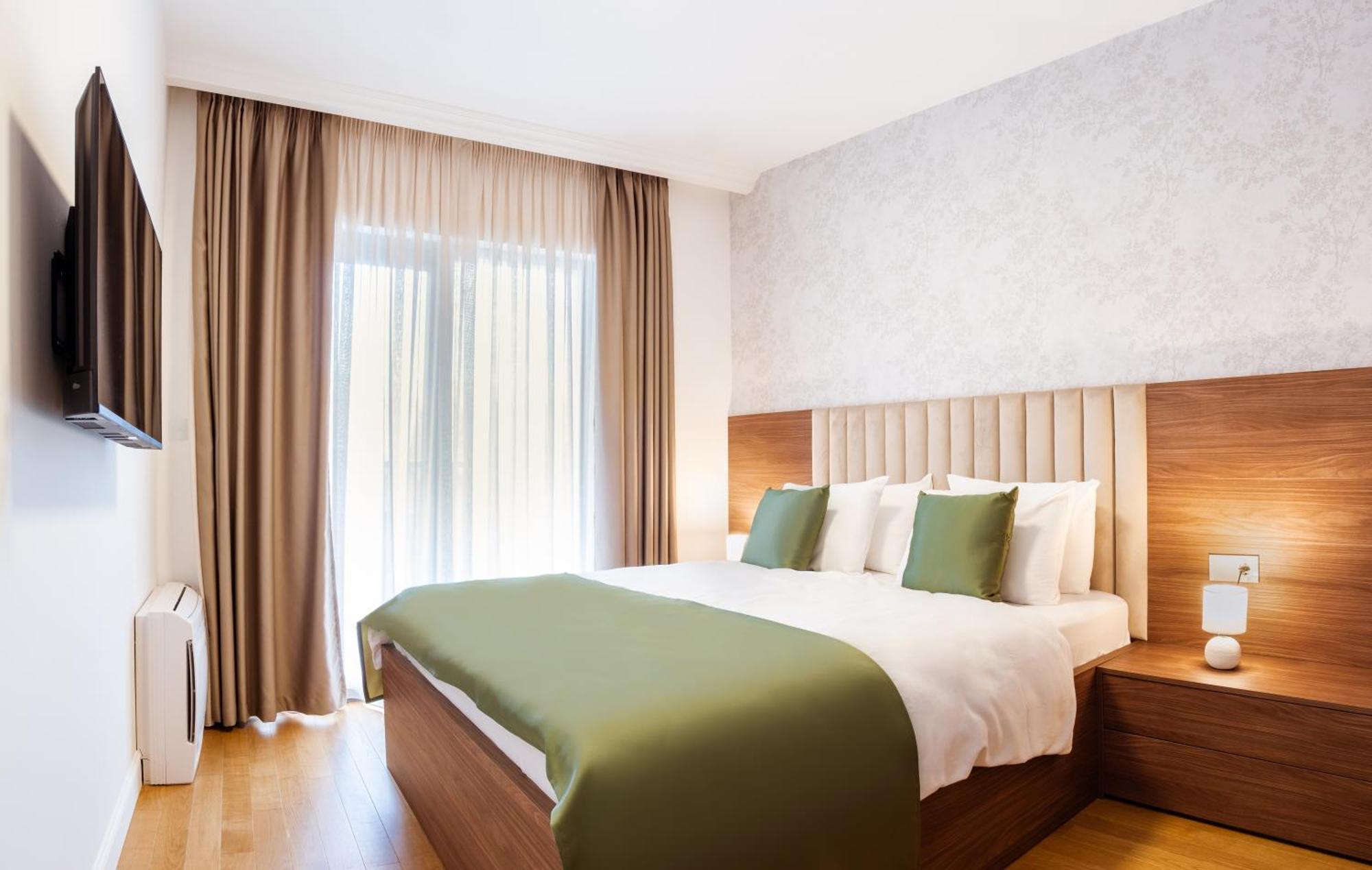 Hotel Diplomat By Aycon Будва Экстерьер фото