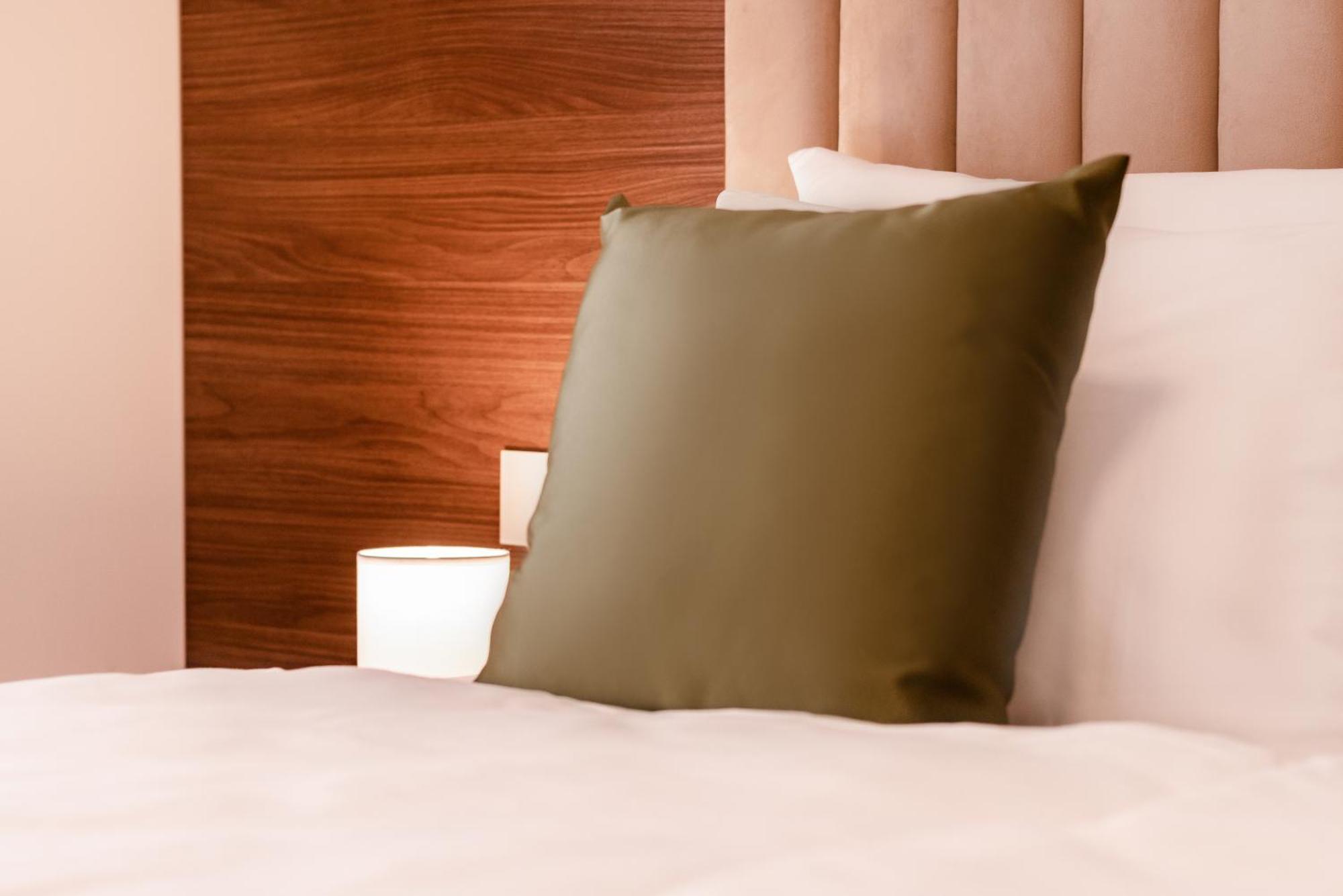 Hotel Diplomat By Aycon Будва Экстерьер фото